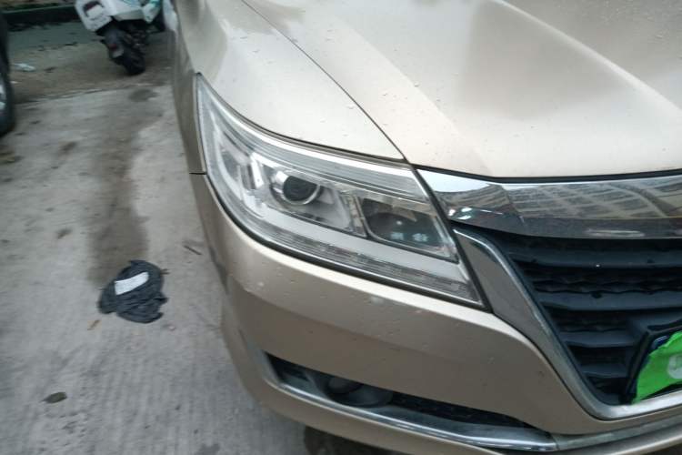 Used Honda Crider 2016 1.8L CVT Luxury Edition Right Front Headlight