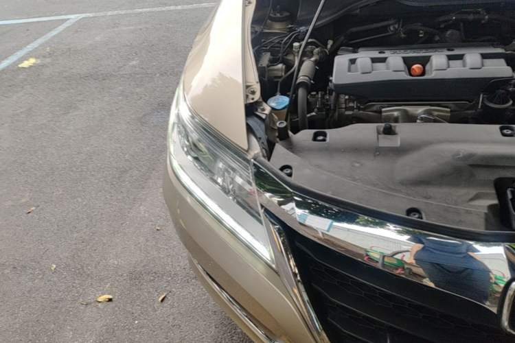 Used Honda Crider 2016 1.8L CVT Leading Edition Right Front Headlight