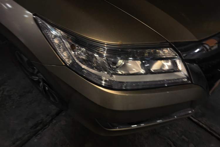 Used Honda Crider 2016 1.8L CVT Luxury Edition Right Front Headlight