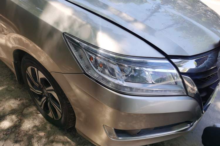 Used Honda Crider 2016 1.8L Manual Luxury Edition Right Front Headlight