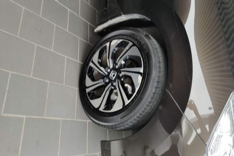 Used Honda Crider 2016 1.8L CVT Comfort Version Right Front Wheel Hub