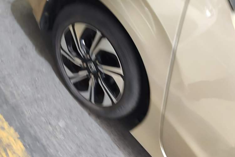 Used Honda Crider 2016 1.8L CVT Luxury Edition Right Rear Wheel Hub
