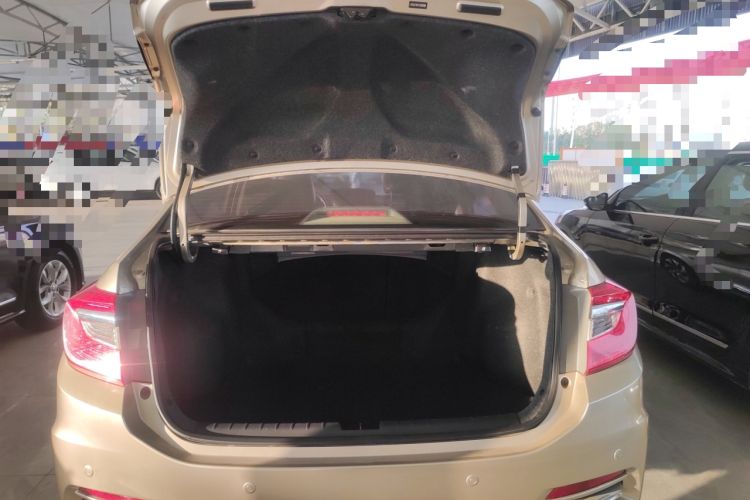 Used Honda Crider 2016 1.8L CVT Luxury Edition Trunk