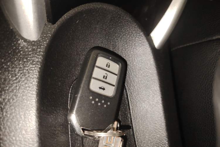 Used Honda Crider 2016 1.8L CVT Leading Edition Vehicle Key