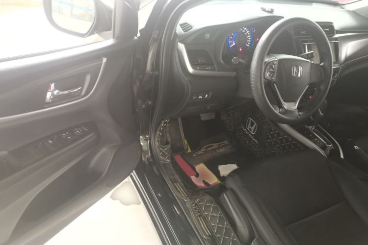 Used Honda Crider 2017 1.8L CVT Luxury Special Edition Driver Seat