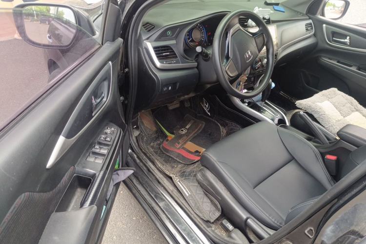 Used Honda Crider 2017 1.8L CVT Comfort Special Edition Driver Seat