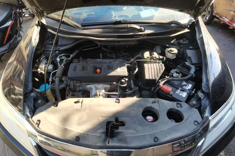 Used Honda Crider 2017 1.8L CVT Luxury Special Edition Engine Bay