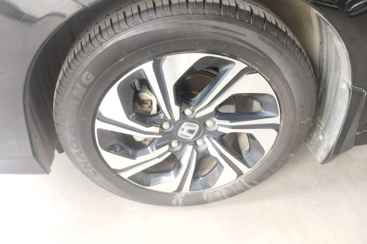 Used Honda Crider 2017 1.8L CVT Luxury Special Edition Exterior 4
