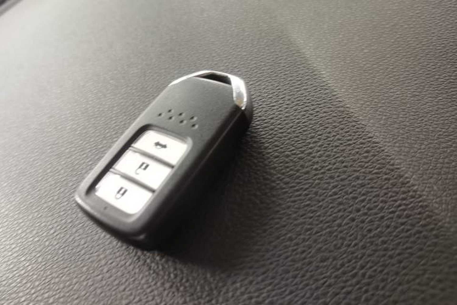 Used Honda Crider 2017 1.8L CVT Luxury Special Edition Interior 1