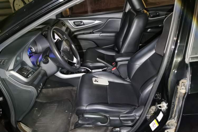Used Honda Crider 2017 1.8L CVT Luxury Special Edition Left Front Seat