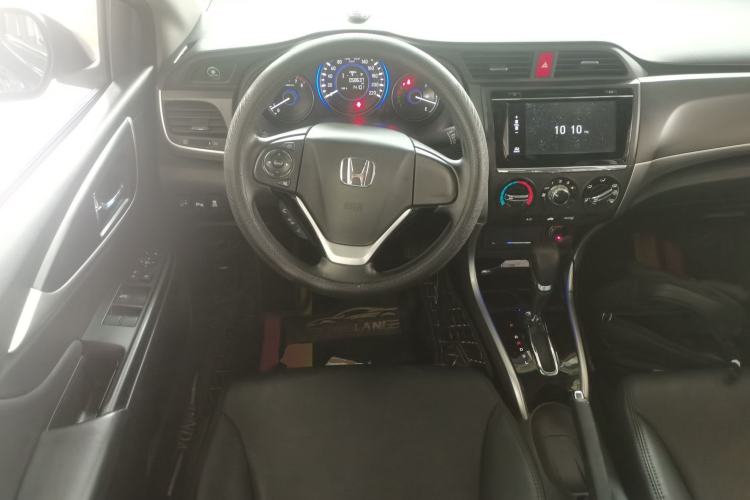 Used Honda Crider 2017 1.8L CVT Luxury Special Edition Steering Wheel