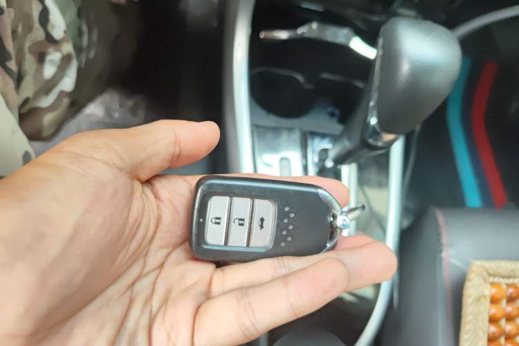 Used Honda Crider 2017 1.8L CVT Luxury Special Edition Vehicle Key