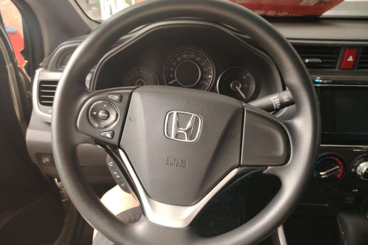 Used Honda Crider 2017 1.8L CVT Luxury Special Edition Steering Wheel