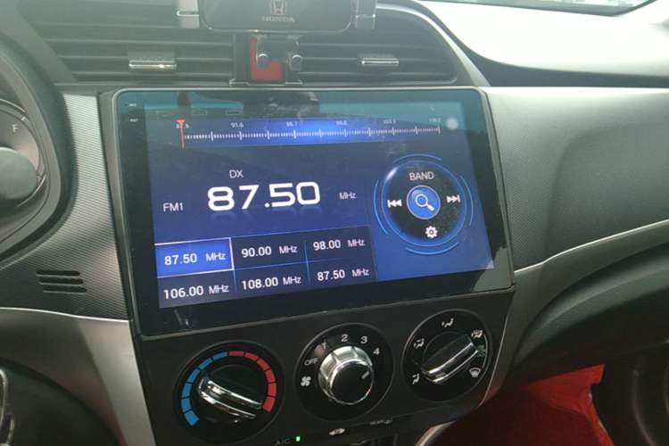 Used Honda Crider 2017 1.8L CVT Comfort Special Edition Audio And AC Panel