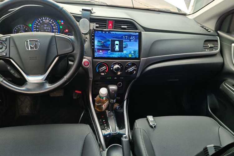Used Honda Crider 2017 1.8L CVT Luxury Special Edition Audio And AC Panel