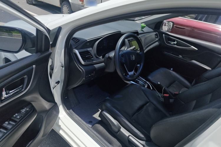 Used Honda Crider 2017 1.8L CVT Luxury Special Edition Driver Seat