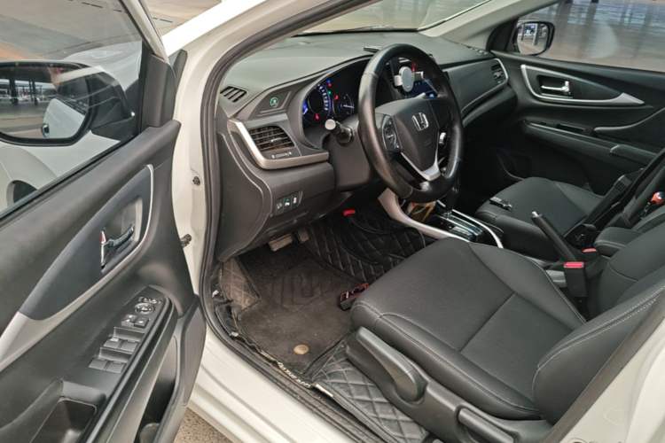 Used Honda Crider 2017 1.8L CVT Luxury Special Edition Driver Seat