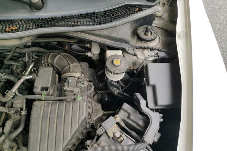 Used Honda Crider 2017 1.8L CVT Comfort Special Edition Engine Bay Left