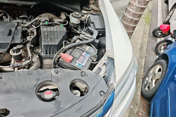 Used Honda Crider 2017 1.8L CVT Luxury Special Edition Engine Bay Left