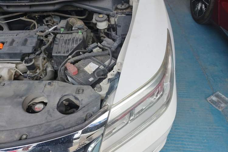 Used Honda Crider 2017 1.8L CVT Comfort Special Edition Engine Bay Left
