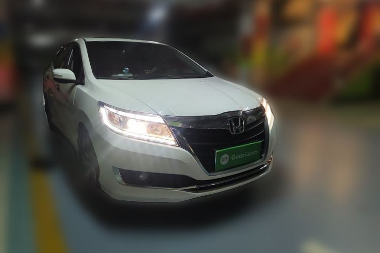 Used Honda Crider 2017 1.8L CVT Luxury Special Edition Front Right 45 Deg