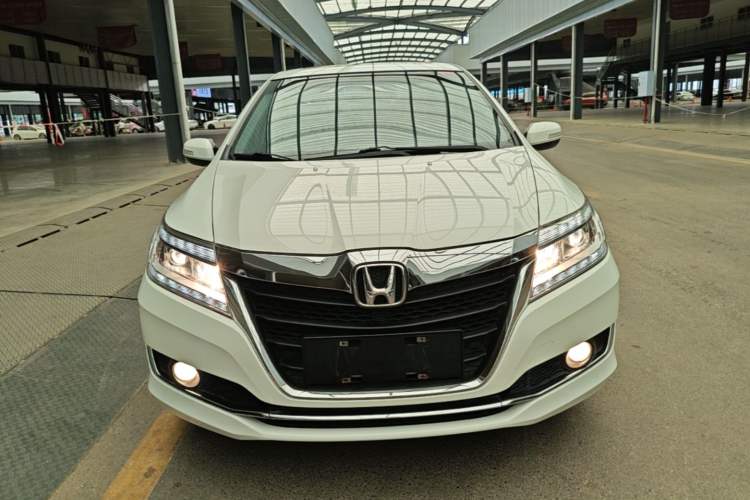 Used Honda Crider 2017 1.8L CVT Luxury Special Edition Front
