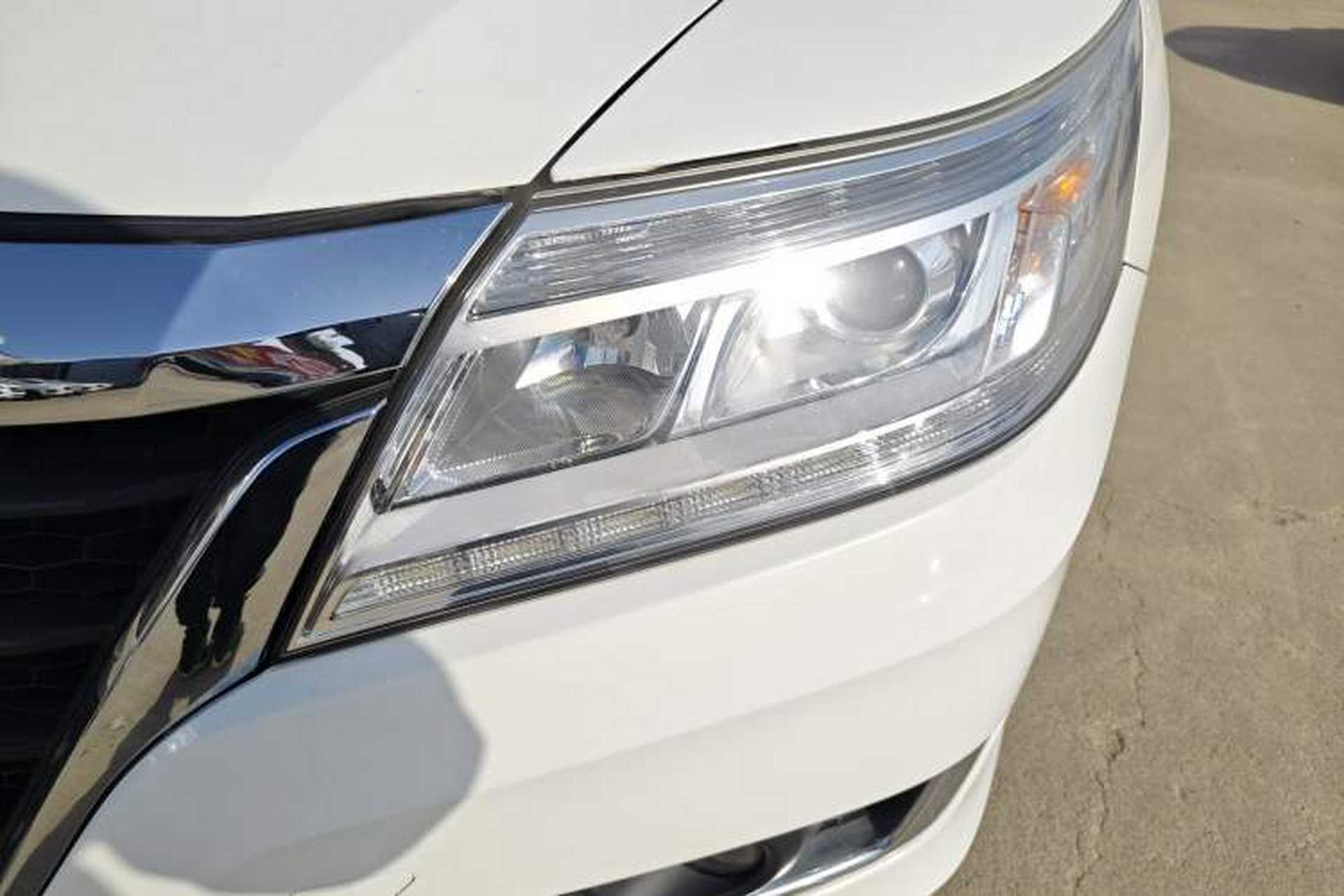 Used Honda Crider 2017 1.8L CVT Comfort Special Edition Left Front Headlight