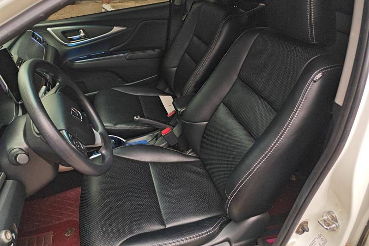 Used Honda Crider 2017 1.8L CVT Luxury Special Edition Left Front Seat