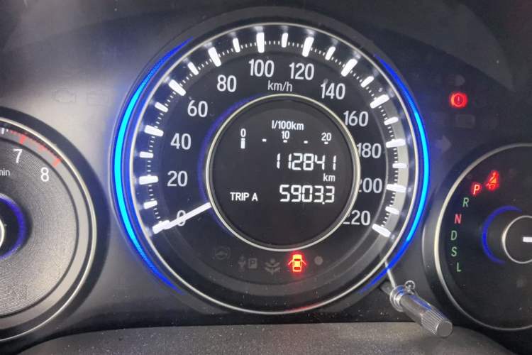 Used Honda Crider 2017 1.8L CVT Comfort Special Edition Odometer Close Up