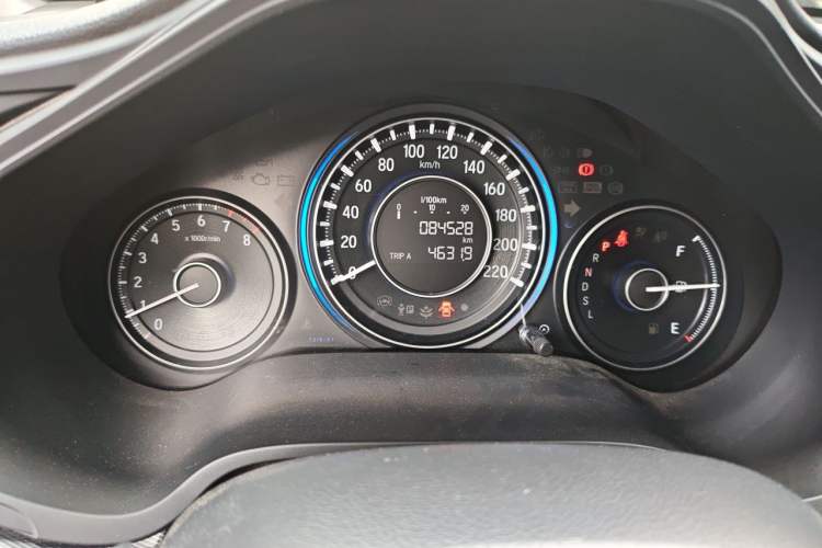 Used Honda Crider 2017 1.8L CVT Comfort Special Edition Odometer Close Up