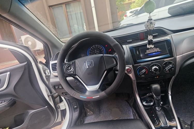 Used Honda Crider 2017 1.8L CVT Luxury Special Edition Steering Wheel