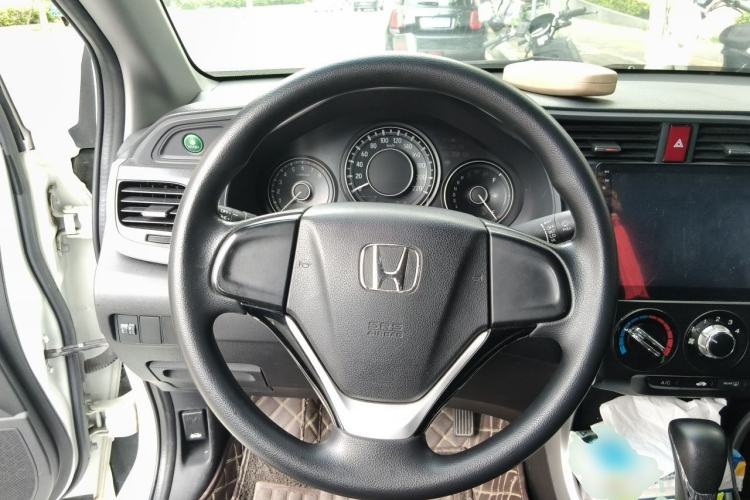 Used Honda Crider 2017 1.8L CVT Comfort Special Edition Steering Wheel