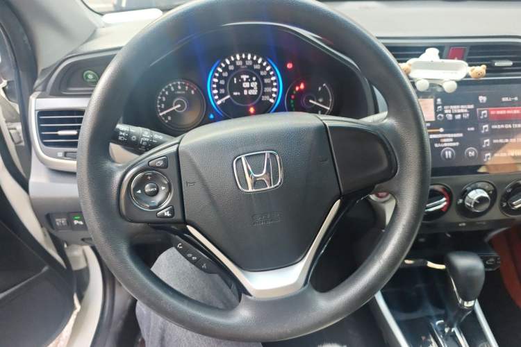Used Honda Crider 2017 1.8L CVT Luxury Special Edition Steering Wheel