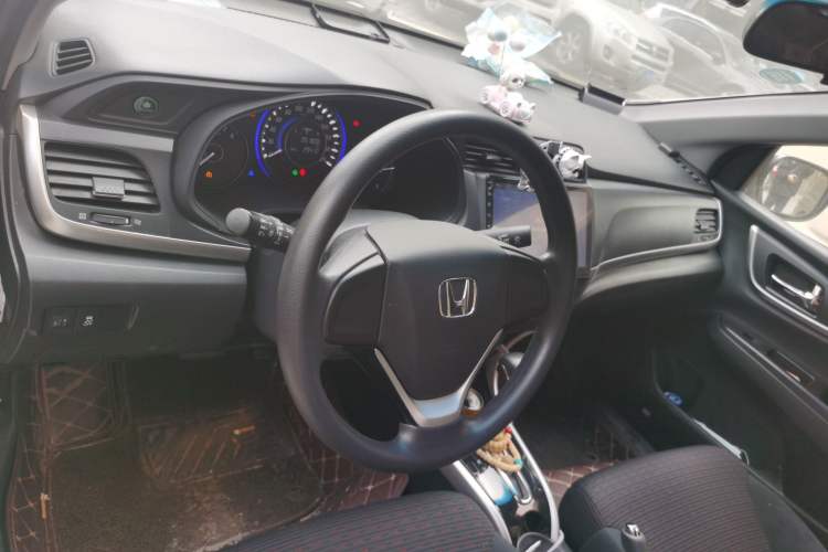 Used Honda Crider 2017 1.8L CVT Comfort Special Edition Steering Wheel