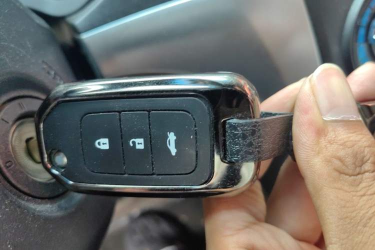Used Honda Crider 2017 1.8L CVT Comfort Special Edition Vehicle Key