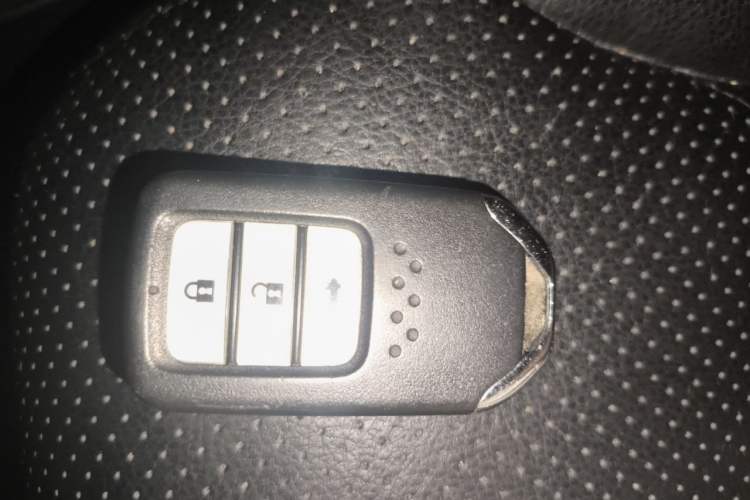 Used Honda Crider 2017 1.8L CVT Luxury Special Edition Vehicle Key