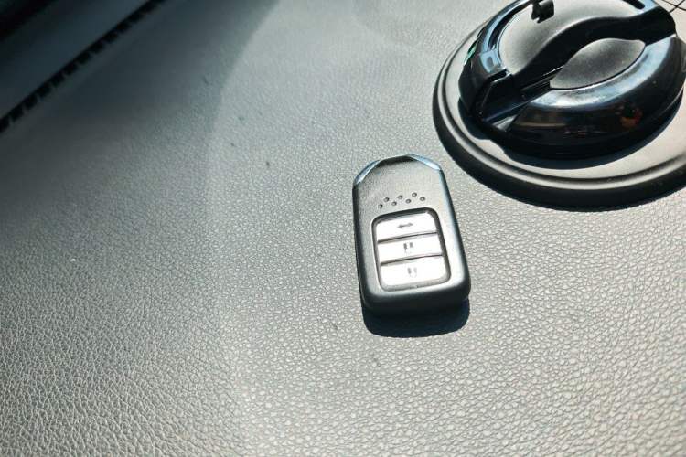 Used Honda Crider 2017 1.8L CVT Luxury Special Edition Vehicle Key