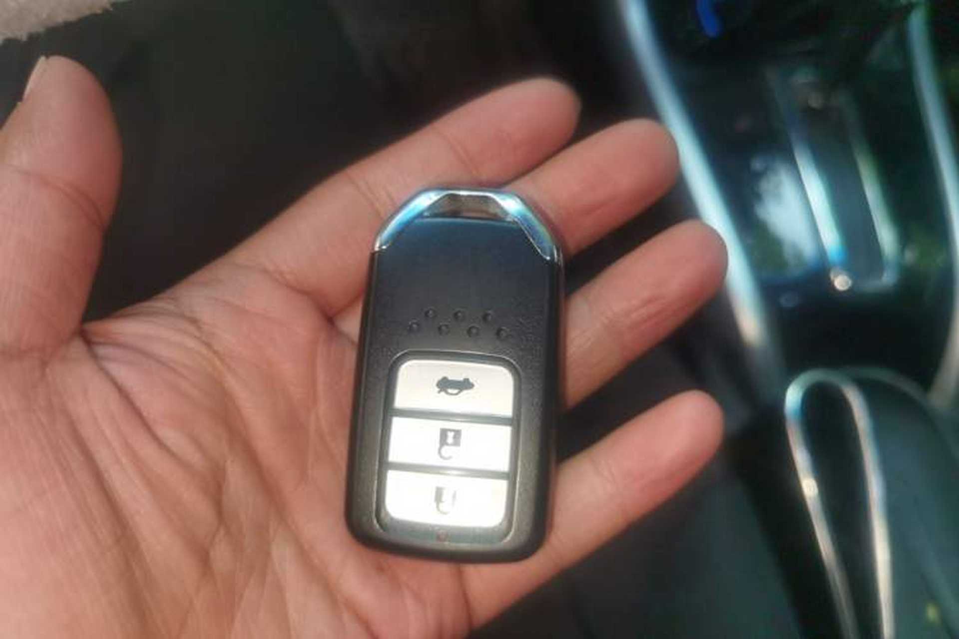 Used Honda Crider 2017 1.8L CVT Luxury Special Edition Vehicle Key