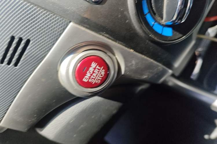 Used Honda Crider 2017 1.8L CVT Luxury Special Edition Vehicle Key