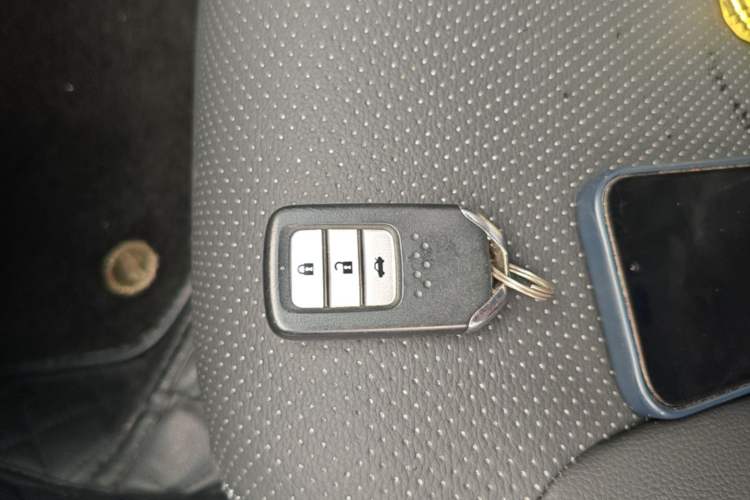 Used Honda Crider 2017 1.8L CVT Luxury Special Edition Vehicle Key