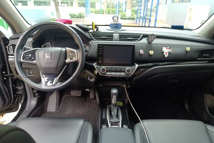 Used Honda Crider 2019 180 Turbo CVT Leading Edition China VI Center Console