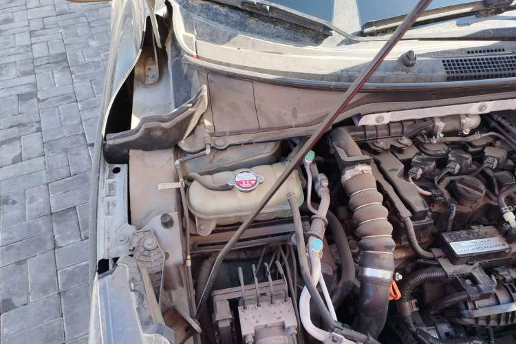 Used Honda Crider 2019 180 Turbo CVT Leading Edition China V Engine Bay Right