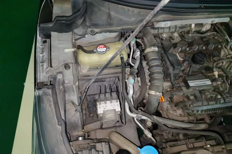 Used Honda Crider 2019 180 Turbo CVT Luxury Edition China V Engine Bay Right