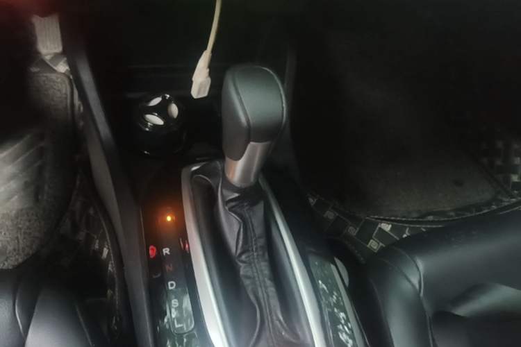 Used Honda Crider 2019 180 Turbo CVT Luxury Edition China VI Emission Standard Gear Lever