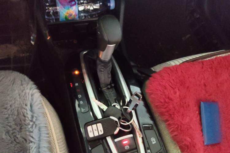 Used Honda Crider 2019 180 Turbo CVT Luxury Edition China VI Emission Standard Gear Lever