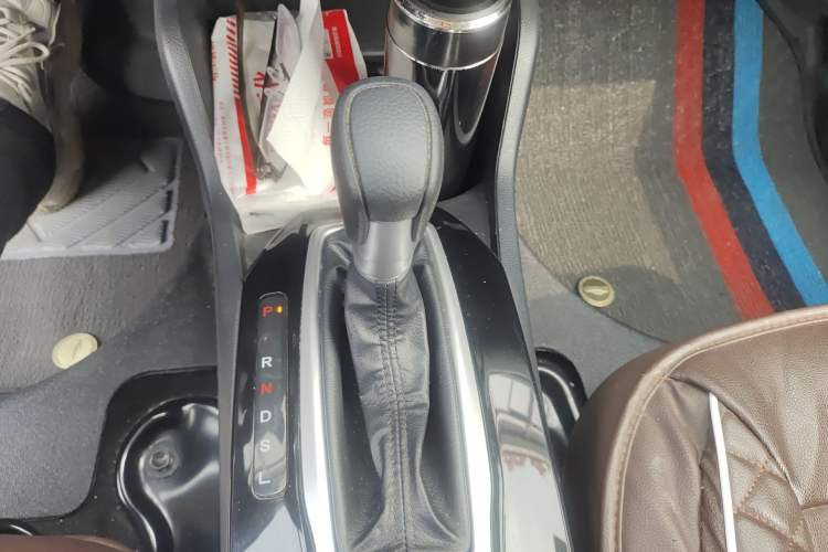 Used Honda Crider 2019 180 Turbo CVT Luxury Edition China VI Emission Standard Gear Lever