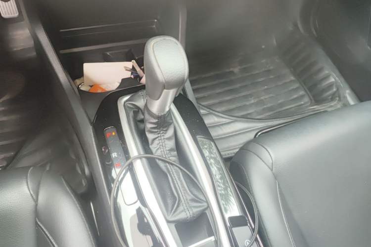 Used Honda Crider 2019 180 Turbo CVT Luxury Edition China VI Emission Standard Gear Lever