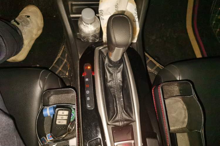 Used Honda Crider 2019 180 Turbo CVT Luxury Edition China V Gear Lever
