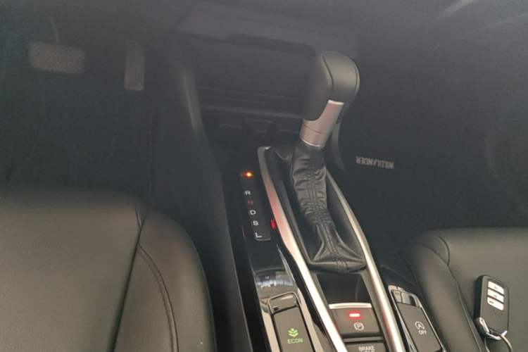 Used Honda Crider 2019 180 Turbo CVT Luxury Edition China VI Emission Standard Gear Lever