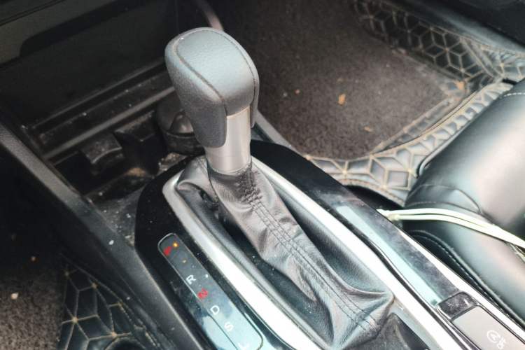 Used Honda Crider 2019 180 Turbo CVT Comfort Version China VI Gear Lever